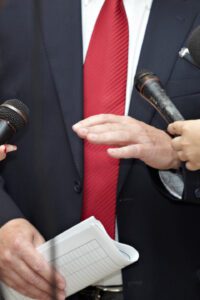 Radio ZET prezentuje powiązania mediów z polityką