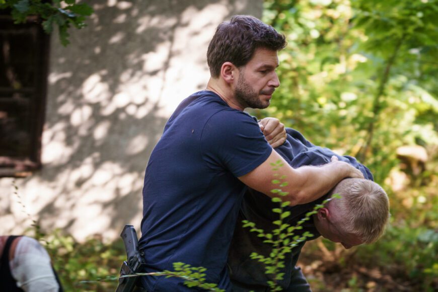 Gliniarze – odcinek 889. Morderstwo w lesie